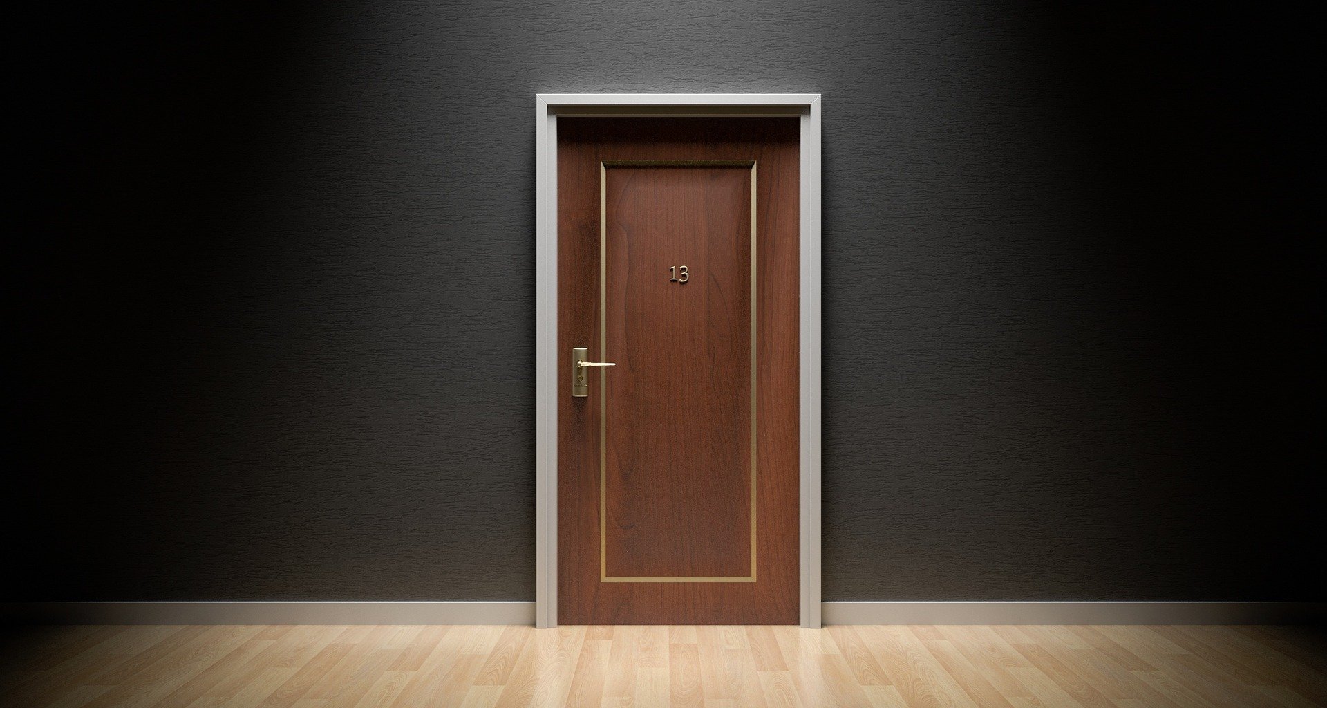 klasické drevené dvere